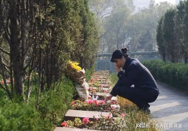 我是獨生女,母親生病後想把房子過戶給我,一年後我和父親決裂了