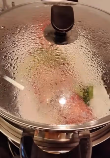 大S家的保姆,給玥兒做的菜看著好高級,煲的湯似乎很好喝