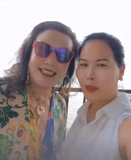 大S家的保姆,給玥兒做的菜看著好高級,煲的湯似乎很好喝