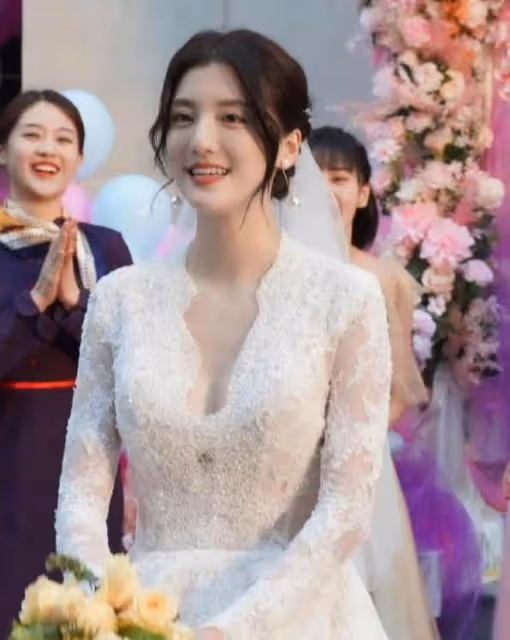 吳千語長胖疑似懷孕,結婚半年做自由富太太,和施伯雄越發恩愛