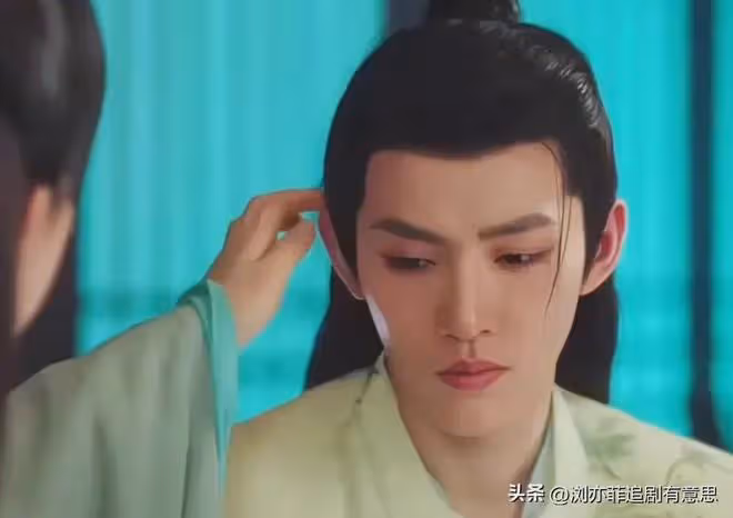 《長相思2》直到瑲玹爬上小夭的床，才發現，四個男人結局都悲