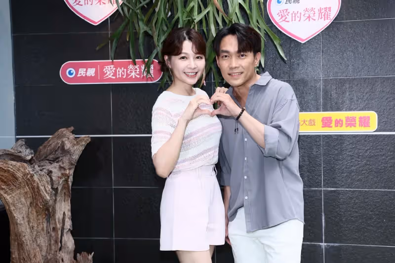 謝京穎扭打許仁傑回家手都是瘀青　張書偉皺眉：不要再讓我看到！