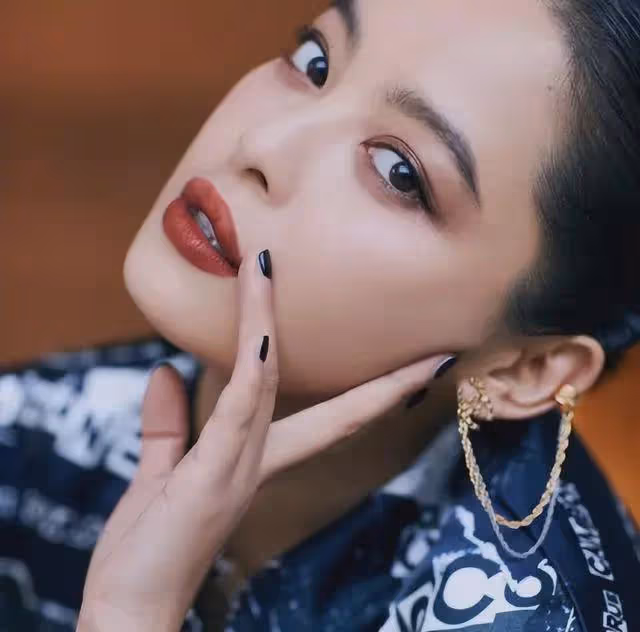 有一種長相叫「不好惹」，這5位女星個個面相很兇，看著就發怵