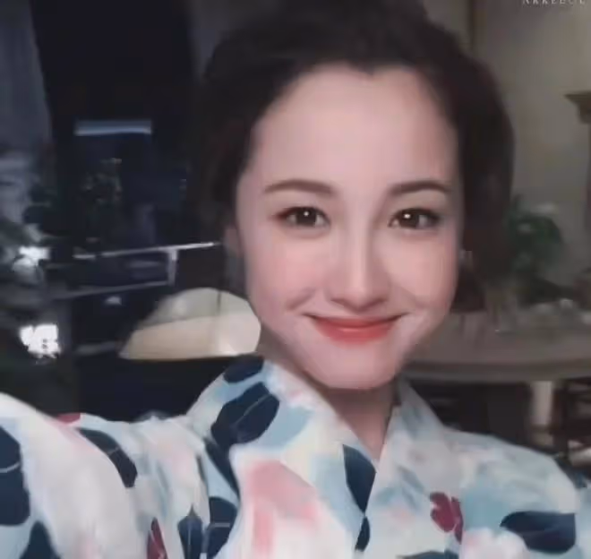 「亞洲第一美人」卻自甘隨落，丈夫同房一次50萬，現在什麼下場？