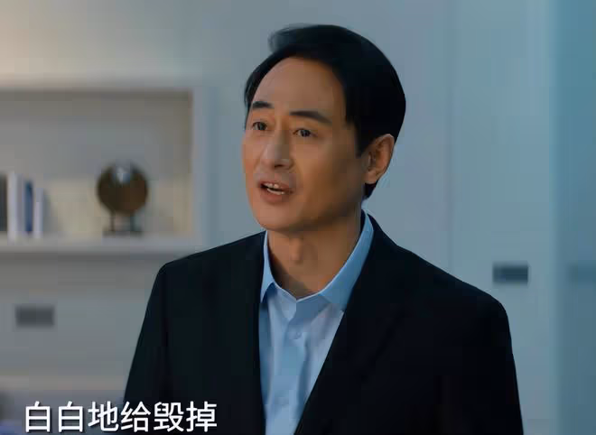 收視第一!央視又證明了自己眼光,女一號一出場就牢牢抓住我眼球