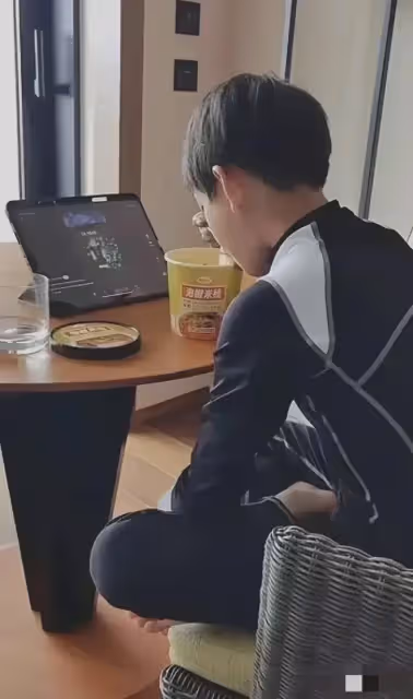 孫子小箖箖迷戀遊戲,孫女不愛說話沒禮貌,張蘭發飆內涵大S!