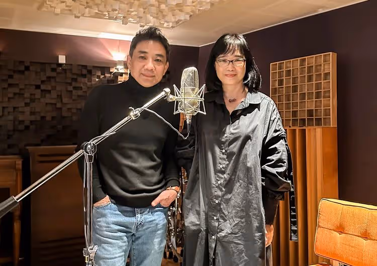雷光夏《小故事》源自父雷驤為媽說故事　蕭雅全科幻腳本MV AI生成