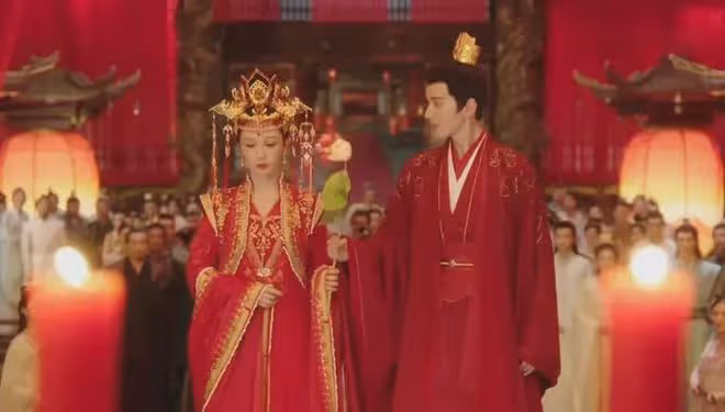 《長相思2》看完原著才懂，幾個皇帝全都對小夭逃婚如此縱容