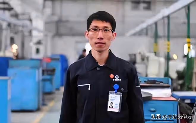 遼寧小伙因身懷絕技，被授予國家工程師，美國來搶人，他如何選擇