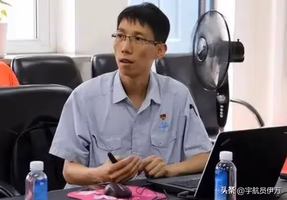 遼寧小伙因身懷絕技，被授予國家工程師，美國來搶人，他如何選擇