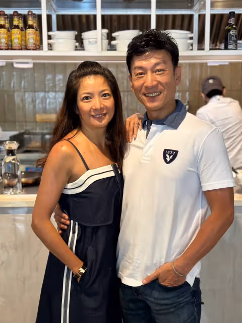 專訪｜《麻辣鮮師》胡凱欣梅開三度來台「這我帥老公」　夫妻同心國標舞奪冠玩親親