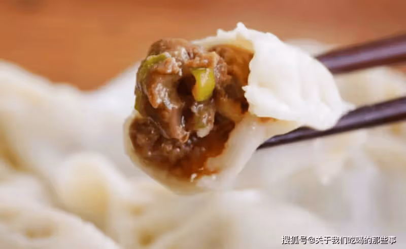 牛肉餡餃子怎麼調餡?記住「多加1樣、不放1樣」,不腥不柴,賊香