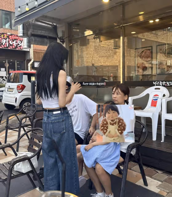孫怡一家現身韓國被偶遇,辣評濟州島:這也不怎麼樣啊
