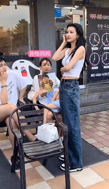 孫怡一家現身韓國被偶遇,辣評濟州島:這也不怎麼樣啊
