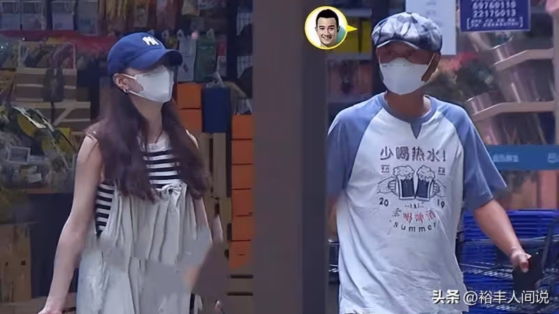 40歲文章攜女友回酒店過夜!身材纖瘦不輸馬伊琍,打包剩菜被盛讚