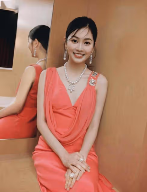 TVB97後小花重回長發!網友大讚性感!入行3年拍15套劇!