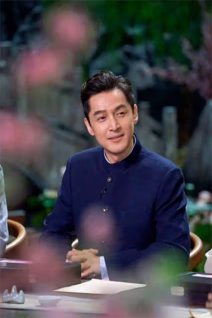 胡歌老婆不被網友看好,任嘉倫老婆卻一片誇讚,原因在哪裡