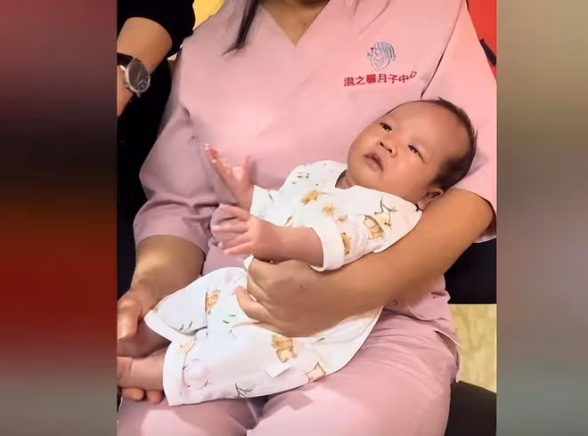 兒媳婦回城裡,大衣哥大衣嫂輕鬆了,夫妻做飯也變得簡單很多