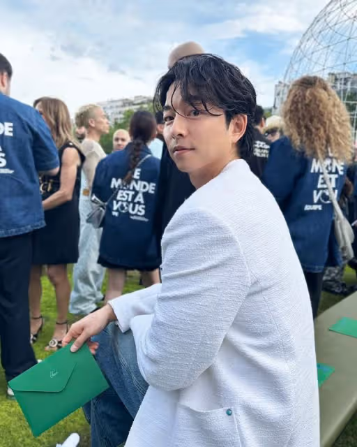 孔劉 45 歲驚喜慶生！活得通透：我已經厭倦與人約會，因習慣單身