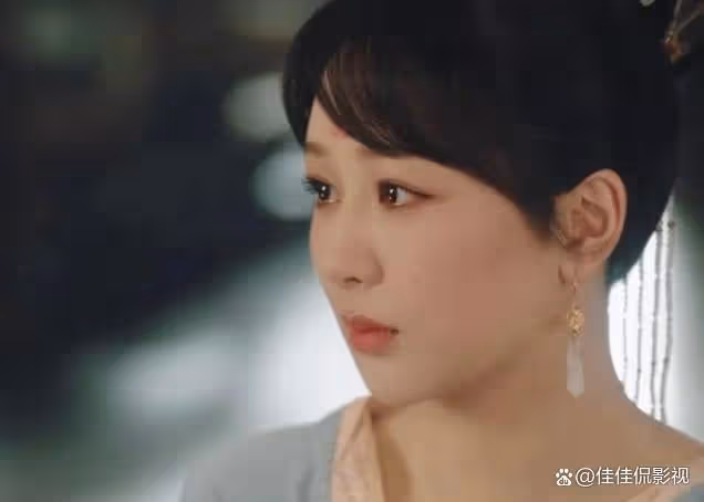 長相思2：檀健次一個手勢彈琴，楊紫差點沒憋住，導演感嘆效果好