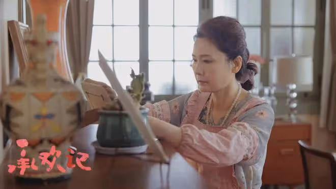 你比星光美麗：紀星後台大老闆露面碾壓韓廷！曾荻比辰榮馨悅還蠢
