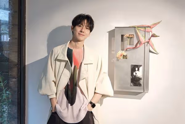 彭千佑是台藝大學霸「罕見開個展」 好友大鶴一現身…焦點秒被搶