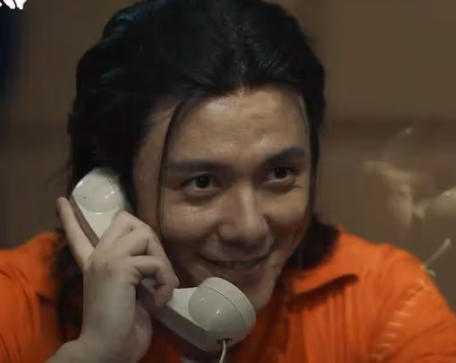 《赤熱》來襲,本是衝著黃曉明去的,我卻被身高168的女三驚艷了