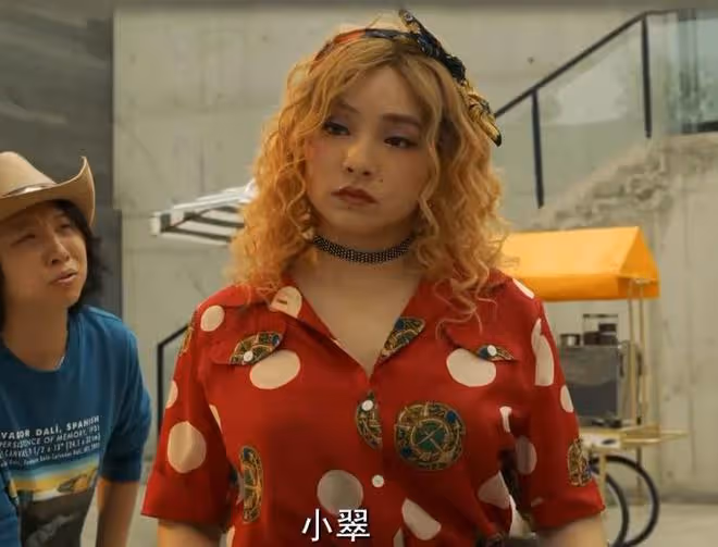 《赤熱》來襲,本是衝著黃曉明去的,我卻被身高168的女三驚艷了