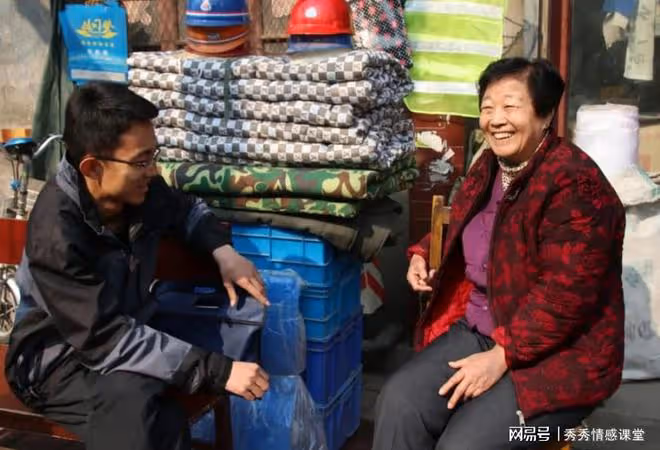 父親去世後,我每月給繼母1000塊錢,我離婚她主動把我女兒接回家