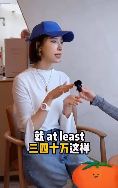 被「趕出」賭王家的平民兒媳,月入40萬年花百萬養女,拒找富二代