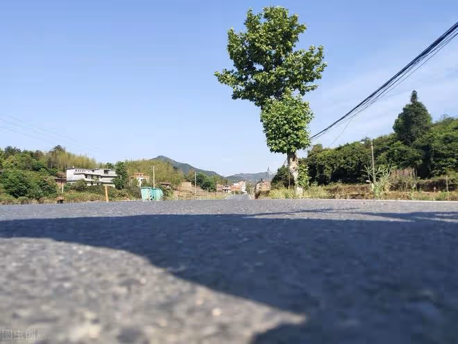 兒子不孝到女兒家養老，被女兒往外趕，母親：就是出嫁時沒嫁妝嗎