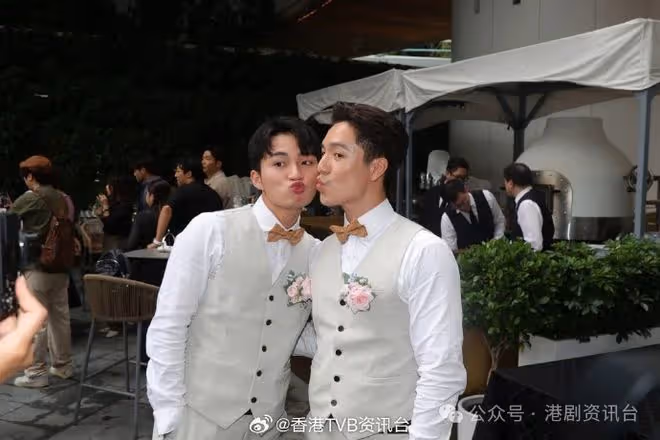 TVB當紅街頭「裸跑」被追打?逾百人圍觀瘋狂打卡嗌養眼