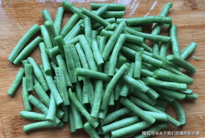 蒸豆角時,掌握好5個竅門,豆角蒸好不粘不坨味道香,特別好吃