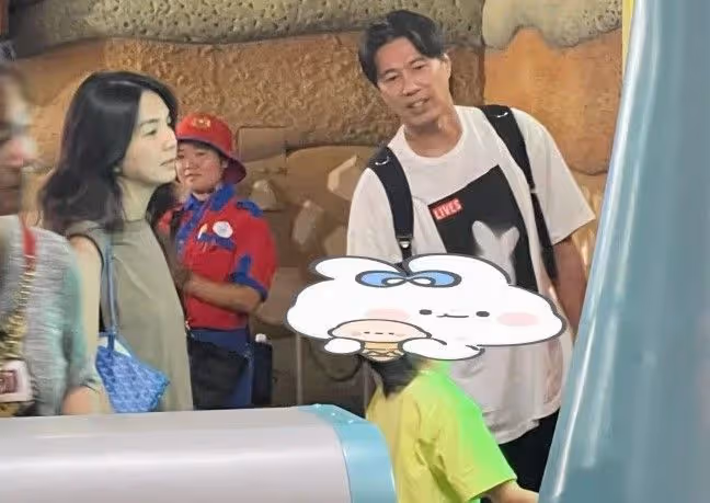 捕獲｜Ella大阪環球影城玩到披頭散髮！一家三口合照流出勁寶長大了