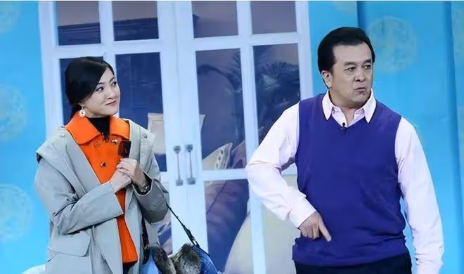 她是馮鞏御用老婆,連登五年春晚後精神失常,現在50歲怎樣了?