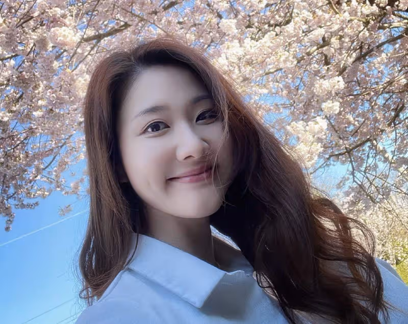 TVB女星鄧佩儀暫別娛樂圈,身材變圓潤依舊甜美,苦熬到女一離巢