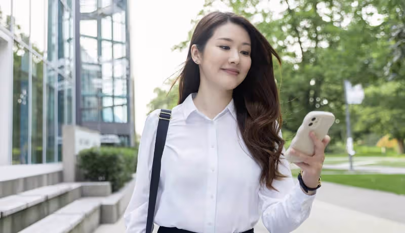 TVB女星鄧佩儀暫別娛樂圈,身材變圓潤依舊甜美,苦熬到女一離巢