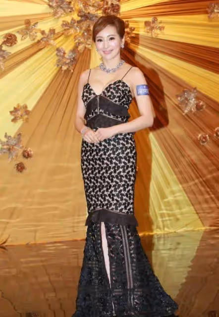 TVB58歲「美魔女」入院做手術,曾是亞姐冠軍,離婚後帶三個孩子獨立生活