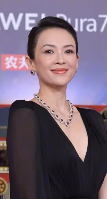 看了45歲章子怡和38歲童瑤的近照,才明白骨相美和皮相美差別