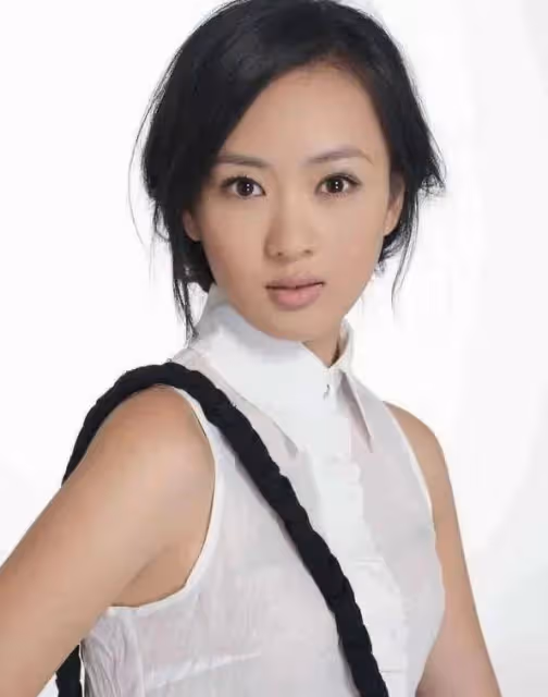 看了45歲章子怡和38歲童瑤的近照,才明白骨相美和皮相美差別