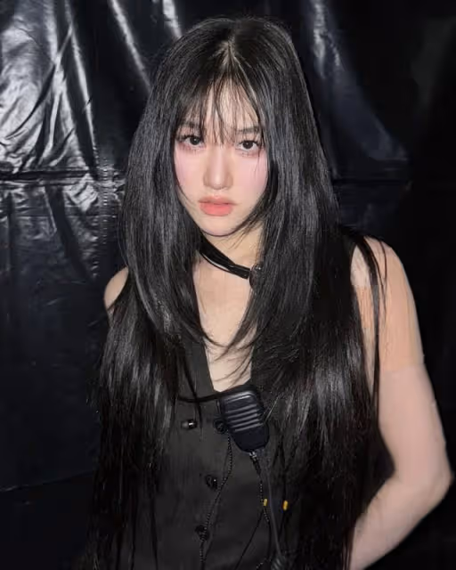 擁有原地出道美貌,替NewJeans惠仁上台,讓人瘋狂的兔子舞者是她