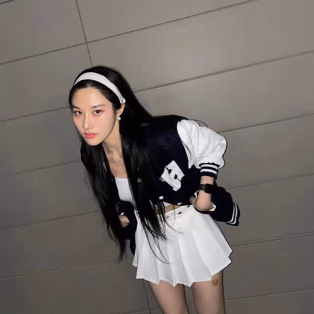 擁有原地出道美貌,替NewJeans惠仁上台,讓人瘋狂的兔子舞者是她