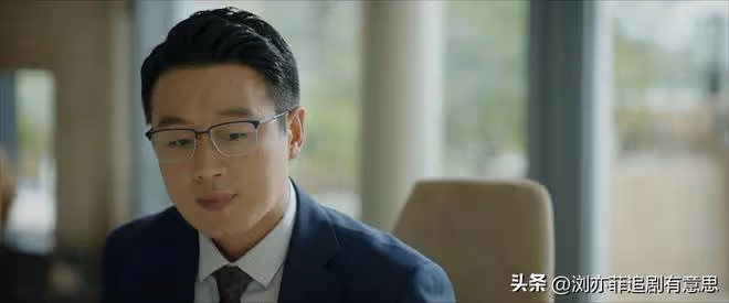《錯位》衝上飆升榜第一!但我真的夸不出口,成黑馬要看對手戲?