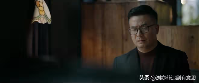 《錯位》衝上飆升榜第一!但我真的夸不出口,成黑馬要看對手戲?