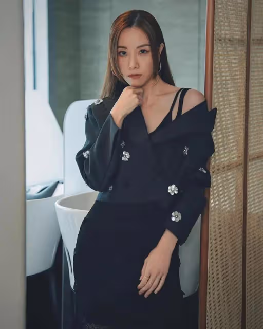 單身三年!40歲香港女星公開承認新戀情,不抗拒再度異地戀