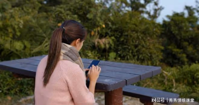 丈夫剛做完手術,男閨蜜帶我泰國旅遊,20天之後回來我傻了眼