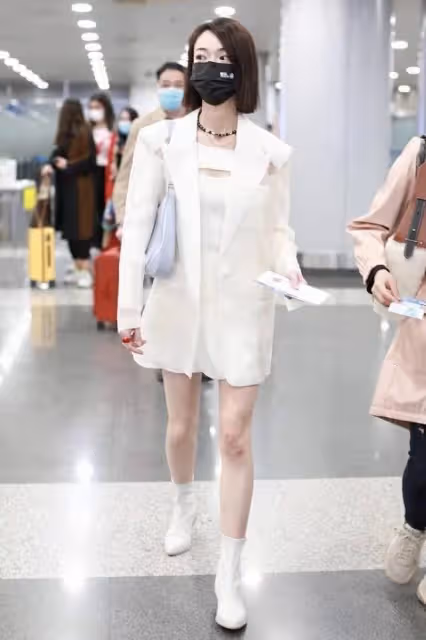 這個短髮太適合吳謹言，不僅美出新高度，還撕掉了模仿baby的標籤