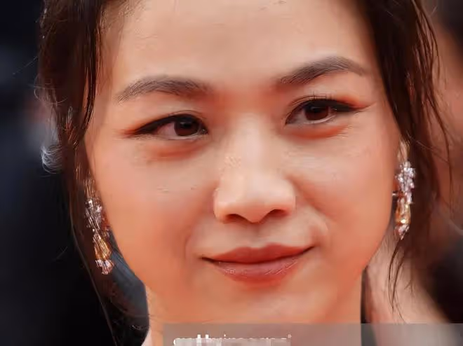 外媒高清鏡頭下,真實的中國女星:難怪她們都「瑟瑟發抖」