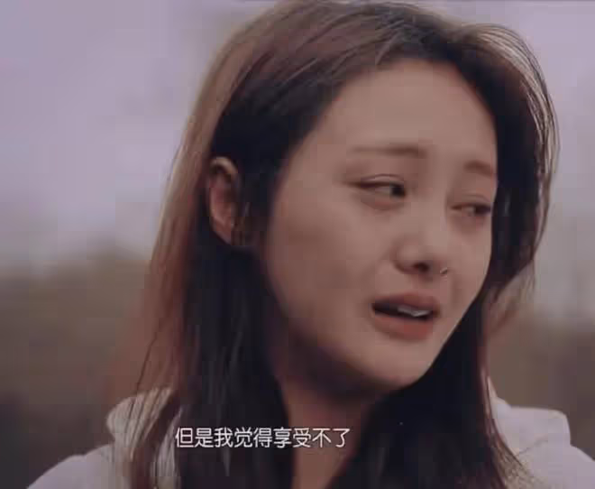 鄭爽最新爆料毀三觀!找前任借錢並威脅,聲稱永遠不會回國