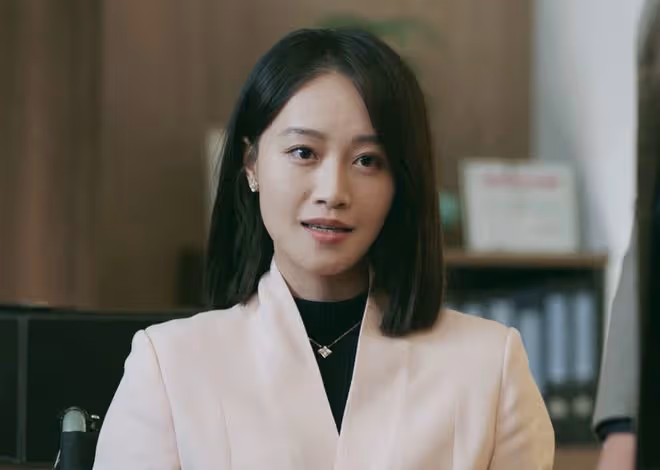 《錯位》直到顧己鳴身敗名裂,才發現,最危險的敵人就在自己身邊